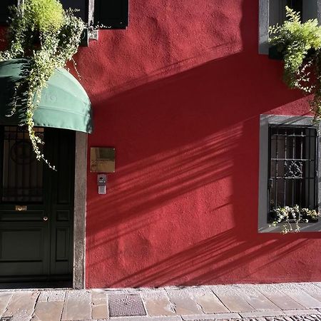 Aparthotel Al Palazzetto Udine Esterno foto