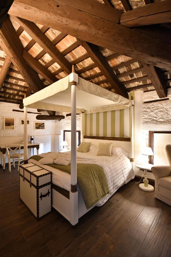 Aparthotel Al Palazzetto Udine Esterno foto